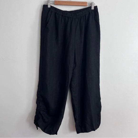 Chico’s black linen Cropped Pull on Ruched Hem Pants - Picture 1 of 8